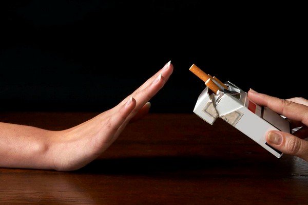Курение может вызывать кашель