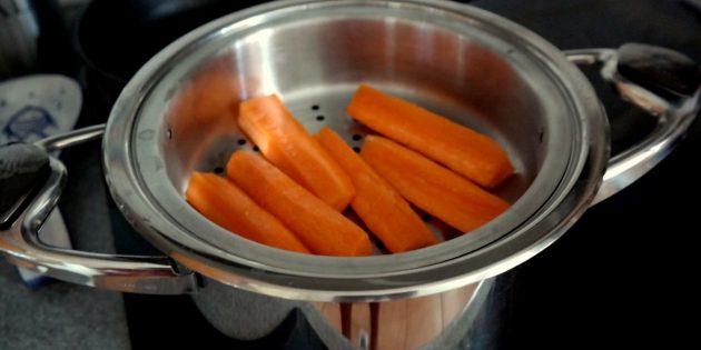 Как и сколько варить морковь: Варка на пару
