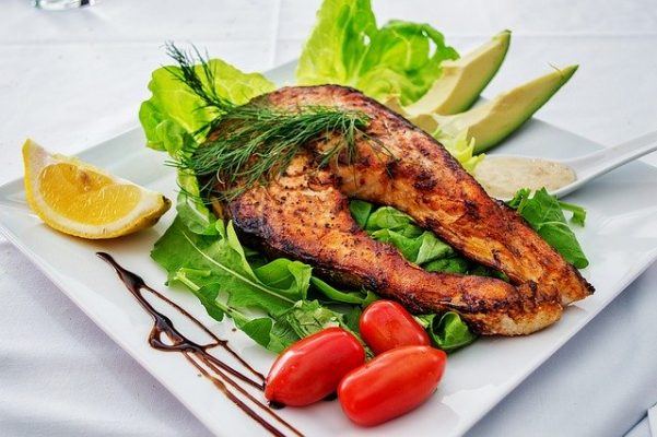 Чем хороша рыбная диета для похудения, примерное меню и отзывы похудевших