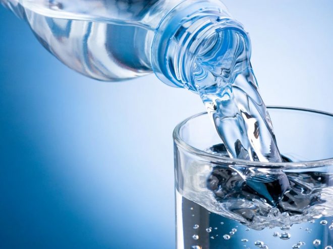 Минеральная вода при запорах – у взрослых, как принимать 