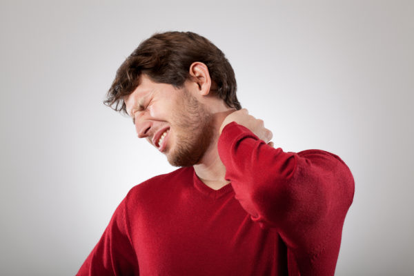 Как избавиться от боли в шее