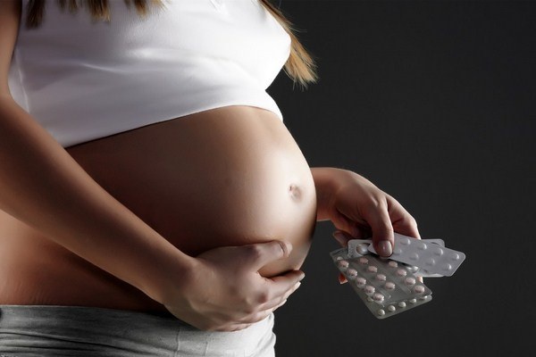 Какие лекарства от простуды можно применять при беременности