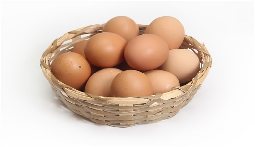 Можно ли кормящей маме яйца