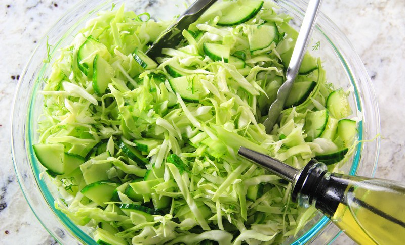 рецепт овощного салата заправленного растительным маслом